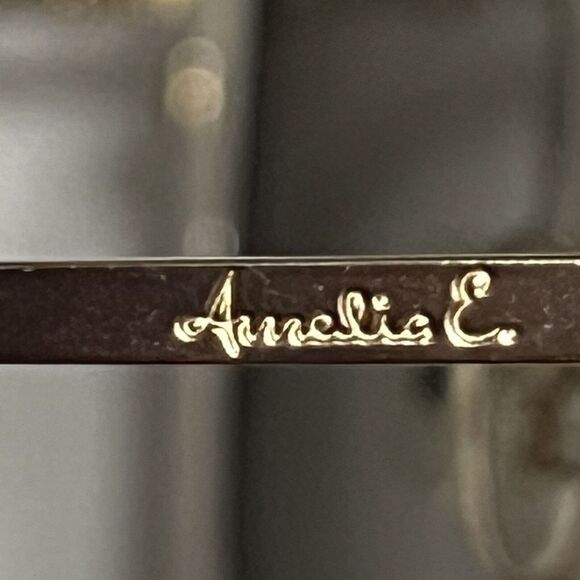 Amelia‎ E. Gaya Sunglasses White Gold Metal Bold Chic Classic Square 54-18-140 - Picture 5 of 6